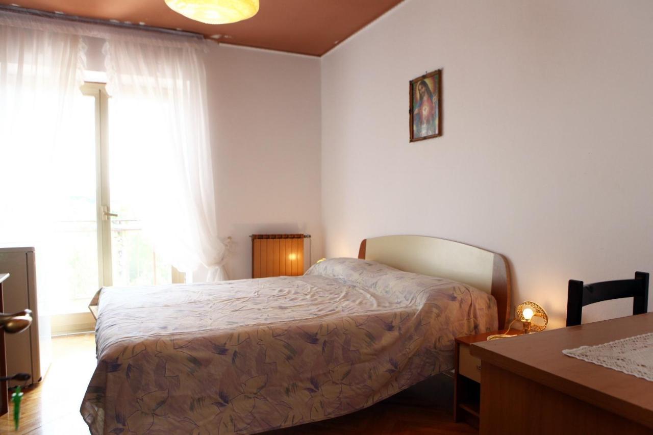 Rooms Torcello - With Shared Bathroom Portorož Eksteriør billede